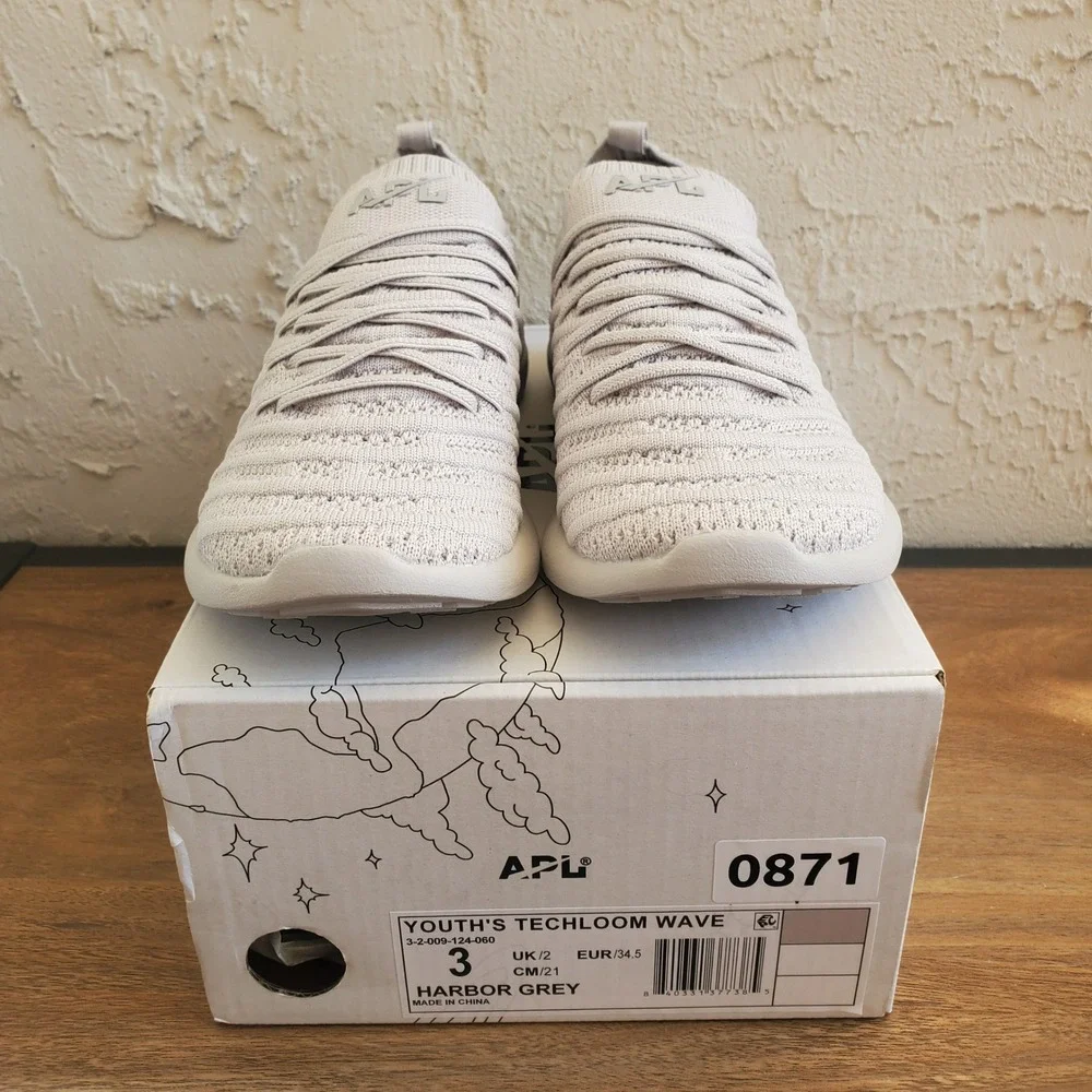 APL Techloom Wave Sneakers Big Kids 3 Grey Slip On Athletic Propulsion Labs Knit